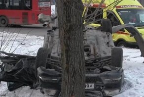 Авария дня. В Кирове в ДТП с автобусом погибли две молодые девушки