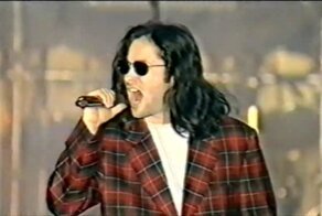 Русофобия, ненужность и панические атаки: что стало со звездой 90-х Профессором Лебединским?