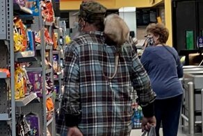 Покупатели в Walmart: такого трэша вы еще не видели!