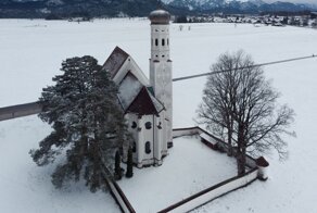 Любопытные фото церквей с разных точек мира