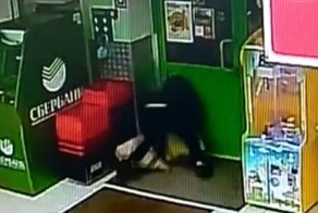 Похищение вина из супермаркета в Оренбургской области пошло не по плану