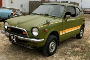 Старая, неудобная, но зато экономичная Honda Z600 1972 года