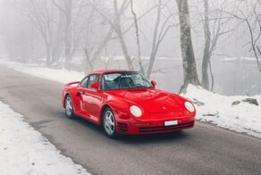 Этот Porsche 959 Komfort 1988 года проехал более 160 000 километров, и сейчас его продают в Швейцарии