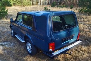 Lada Niva Baikal — редкий удлиненный отечественный внедорожник продают в Польше