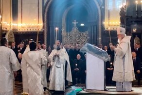 В храме Христа Спасителя проходит церемония отпевания Владимира Жириновского
