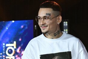 Рэпер Моргенштерн был замечен в Тель-Авиве за оформлением гражданства Израиля