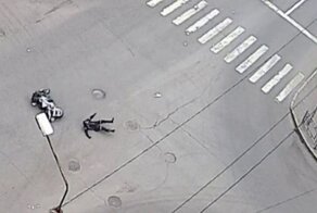 Мототрюкач подбил своего собрата в Красноярске