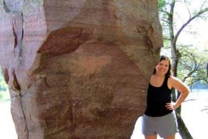 Забавные фотографии камней (24 фото)