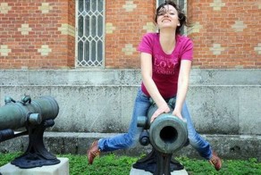 Неудобные позы моделей. Часть 2. (89 фото)