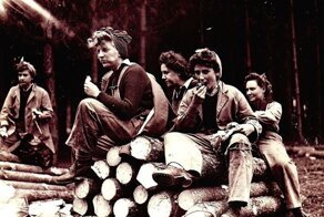 Женский лесопромышленнный корпус: к победе феминизма