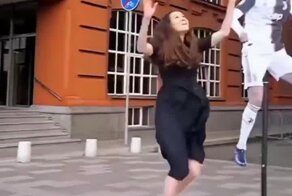  Попытки людей повторить эффектный прыжок Роналду 