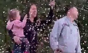 Опять дочка: забавная реакции папаши-героя на пол будущего ребёнка