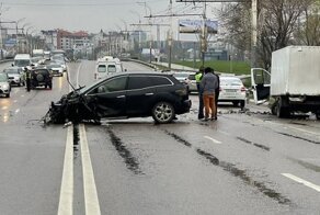 Авария дня. ДТП с тремя машинами в Воронеже