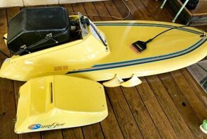 SurfJet Freestyle — ретро-доска для сёрфинга с двигателем