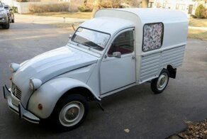 Citroën AK 400 “Van-Truckette” — фургончик для доставки круассанов