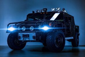 Доработанный Hummer H1 1996 года, принадлежавший Тупаку Шакуру, снова выставлен на продажу