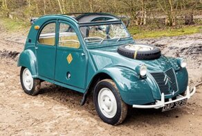 Чрезвычайно редкий двухмоторный Citroën 2CV 4×4 «Сахара»