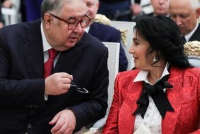 Владелец заводов, дворцов, пароходов миллиардер Усманов подал на развод с Ириной Винер