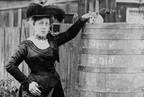 Покорители Ниагарского водопада: история Анны Тейлор, самой смелой женщины в мире