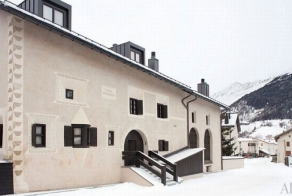 Дом Джорджио Армани в Швейцарии (13 фото)