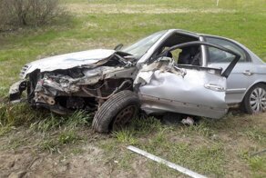 Авария дня. В Ивановской области в ДТП серьёзно пострадали два водителя