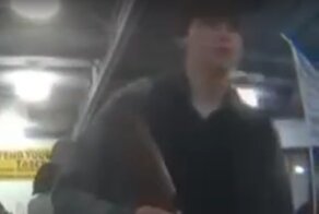 Лотерейный билет опаснее оружия: коротко - о нюансах жизни подростков в США