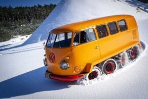 Уникальный Volkswagen «Half-Track Fox» с гусеницами снова в работе