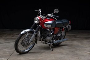 Bridgestone - это не только шины:  редкий двухтактный мотоцикл BS175 из 1960-х