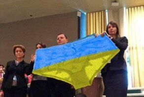 Не до кружевных трусов: женщины украинской армии жалуются на отсутствие нижнего белья
