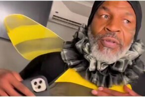 Майк Тайсон развеселил фанатов, нарядившись в костюм пчёлки