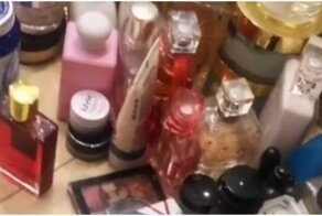 Девушка попросила своего мужчину забрать из дома её косметику