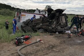 Авария дня. В Ивановской области в ДТП с большегрузом погибла невнимательная автомобилистка