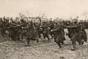 «Тот, кто не помнит своего прошлого, обречён на то, чтобы пережить его вновь»