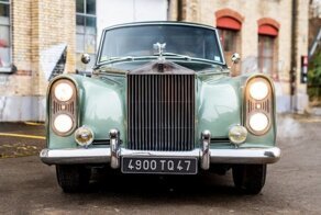 Фисташковая экстравагантность: сделанный на заказ Rolls-Royce для нефтяного магната