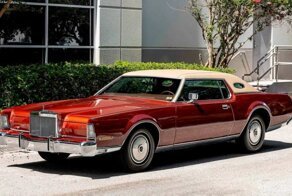 Американский красавец: Lincoln Continental Mark IV 1973 года