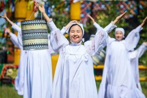 Как в середине лета якуты празднуют Новый год