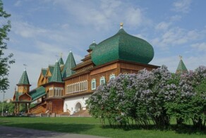 Один из самых живописных речных районов Москвы, Нагатинский Затон