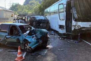 Авария дня. Массовое ДТП с участием автобуса в Сочи