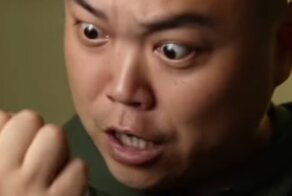 Постоянно опаздывающим на встречу друзьям посвящается