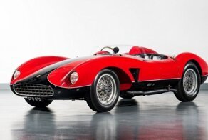 Ультра-редкий гоночный автомобиль Ferrari 1957 года может быть продан с аукциона за 10 миллионов долларов