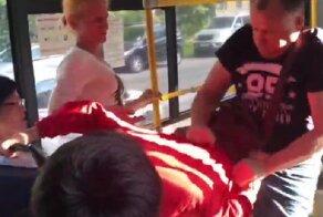 В новосибирском автобусе произошла драка из-за электронной сигареты