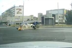 Столкновение «Лады» и мотоцикла с коляской в Екатеринбурге