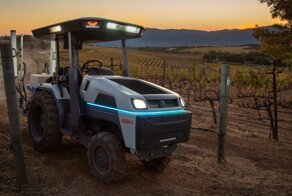 Как в Интерстелларе: калифорнийские фермеры "пересели" с обычных тракторов на беспилотники