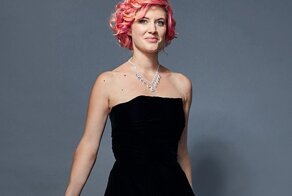 Британка унаследовала от бабушки драгоценное платье от Dior и узнала печальную историю, стоящую за семейной реликвией