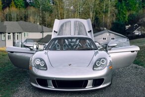 Porsche Carrera GT 2004 с малым пробегом появился на рынке