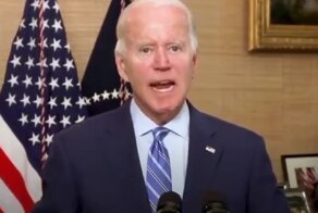 Американцы заподозрили, что вместо Джо Байдена выступает его двойник