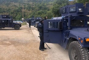 Косово – на грани новой войны. Сепаратисты объявили себя «Зеленским», а президента Сербии – «Путиным»