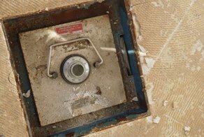 35 необычных находок, которые люди сделали во время ремонта