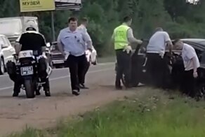 Истринский форсаж: при задержании пьяная автолюбительница в Подмосковье открыла стрельбу