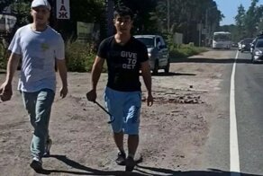 В Ленобласти разыскали и заставили извиниться мигранта, напавшего с гвоздодёром на мужчину